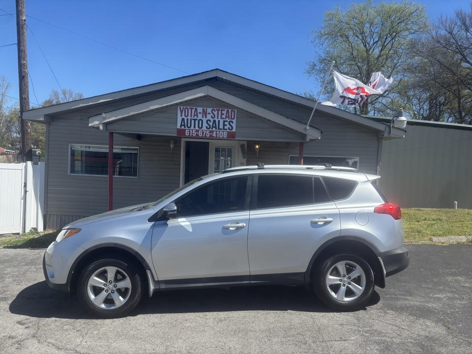 Gray 2014 Toyota RAV4 XLE SUV / Crossover Front-Wheel Drive Automatic