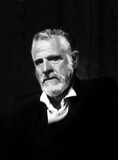 Dos_equis_man_2_med