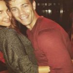 La pareja que pasa sus fines de semana sin su hija