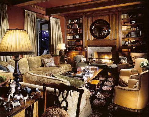 An elegant living space rich in warm tones & colors.