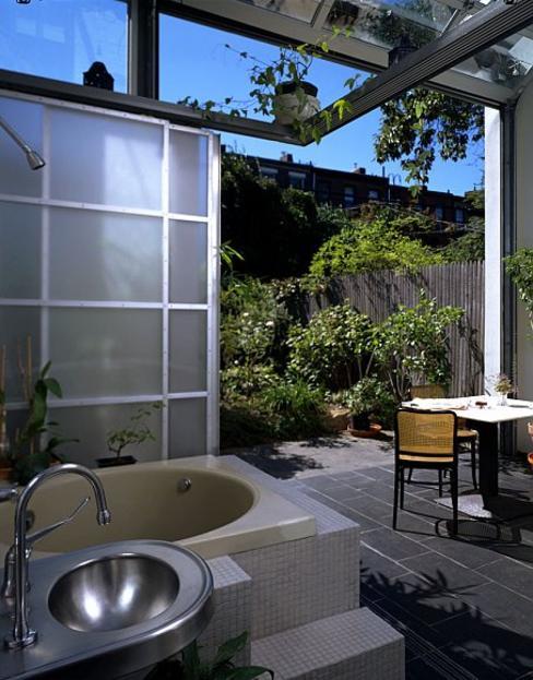 Open Bathroom & Deck