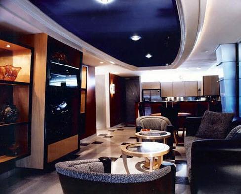 Living Room overlooking the Pacific Ocean
