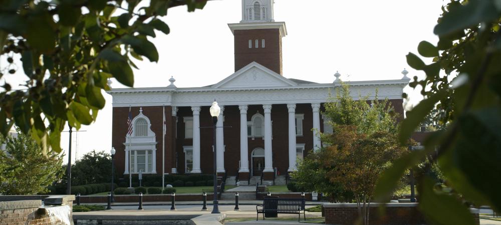 LEE COUNTY COURTHOUSE