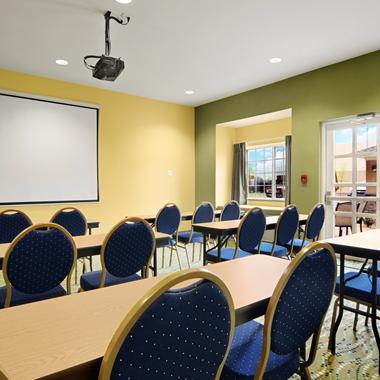 Microtel Inn and Suites Tiger Town