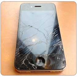 Cracked iPhone 4S front