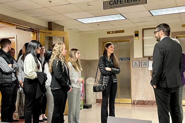 The Capitol Commission table provided an opportunity to share the ministry, give away gifts, promote the Bible studies, and talk about Jesus to staff, legislators, and visitors.
