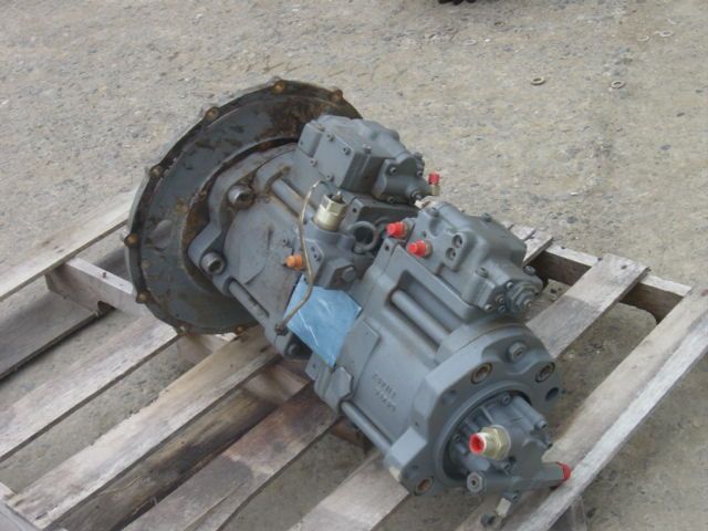 Case 9030B Excavator Main Hydraulic Pump