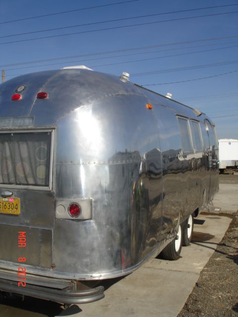 7086929_1.jpg