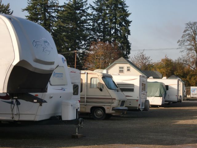 6775500_4.jpg