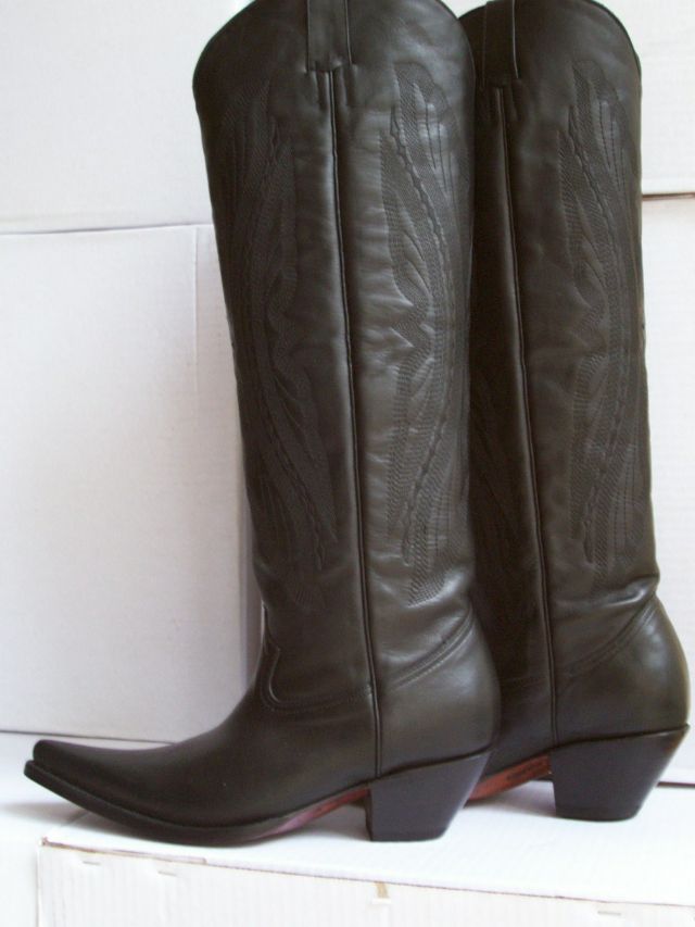 22 inches tall black cowboy boots made to order DALLAS TEXAS Mens