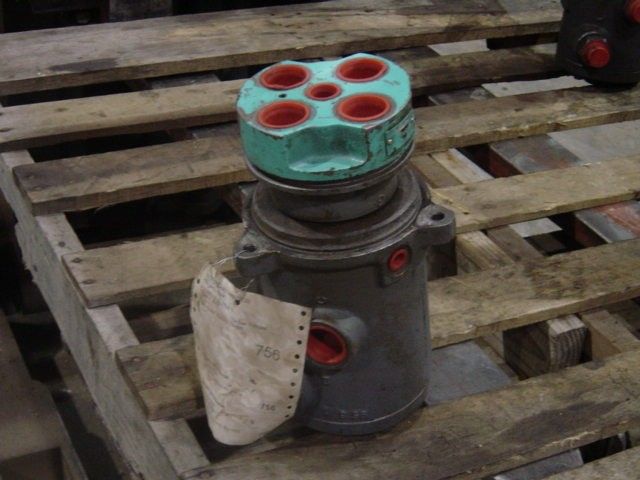 Kobelco SK200V Excavator Rotary Manifold