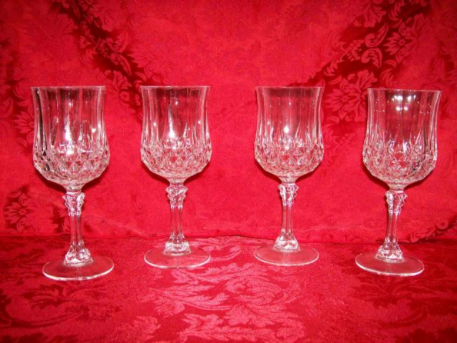 4 Mikasa Crystal Stemware Wine Glasses