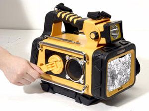 Vector Tough Brite Storm Tracker TV/AM/FM/Weather