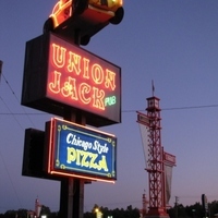 UJ SIgn.jpg