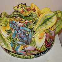 Teapot_frog_profile