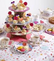 Truly Scrumptious Tablecover