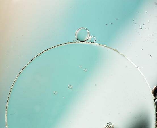Sec abr big round transparent circle crystalline water