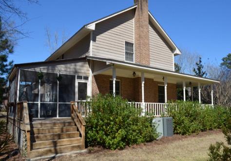 Clover Leaf Auburn Homes With Community Pool Here