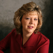 Pamela_wood_realtor_2007_001