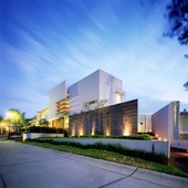 House-e