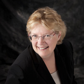 Lyndalarge2011