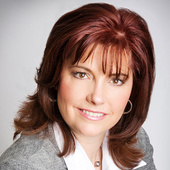 Tracylilly_cropped_headshot_large_file