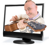 Guitar_guy_coming_out_of_comp