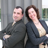Dan_and_traci_promo_photos_011
