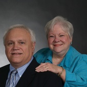 Thomas_e_-_marilyn_c_adams_crs_gri