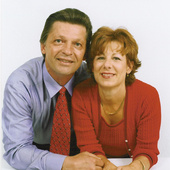 Pam_and_tony_close-up