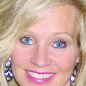 Haley_peacock_business_pic_best
