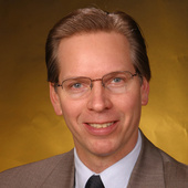 Headshot_of_eric