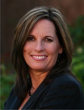 Headshot600x600