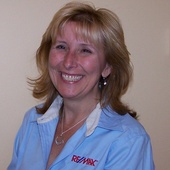 Blue_remax_shirt_pic_2