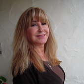 Gloria_outside