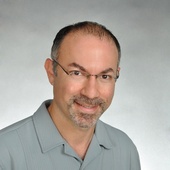 Glenn_isaacson_square