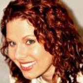 Mollie_headshot_2