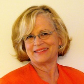 Barb_in_orange_suit