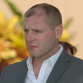 Brian_suit