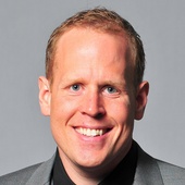 Erik_headshot_2