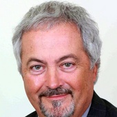 Robert_brownie_brown