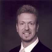 John%20chernesky%20business%20pic