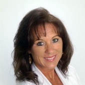 Lori_new_remax_picture_white