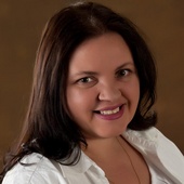 Crystal Pina, Realtor