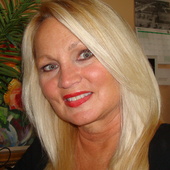 Terri%20poehler%20with%20remax%20professionals
