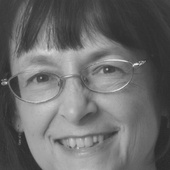 Bizcard_grayscale_cropped