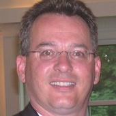 Minetti_thomas_cropped_head_shot