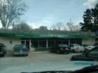 If you live in the eclectic and unique area of Baton Rouge known as the Garden District, Zeeland Market is your town center.  A place to catch up on neighborhood news and groceries!