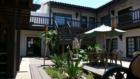 Old Town, CA: Interior courtyard seating at a pizza restaurant in Historic Old Town