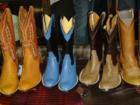 You gotta have a lot of self-confidence to wear baby blue cowboy boots. 
      
